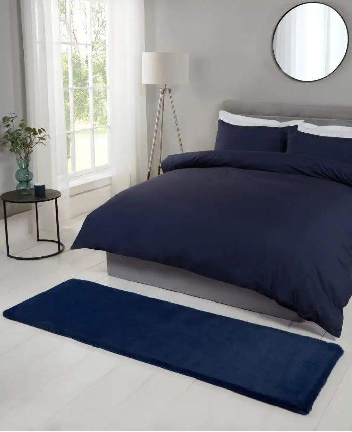 LUXE FAUX FUR RUG PLAIN NAVY