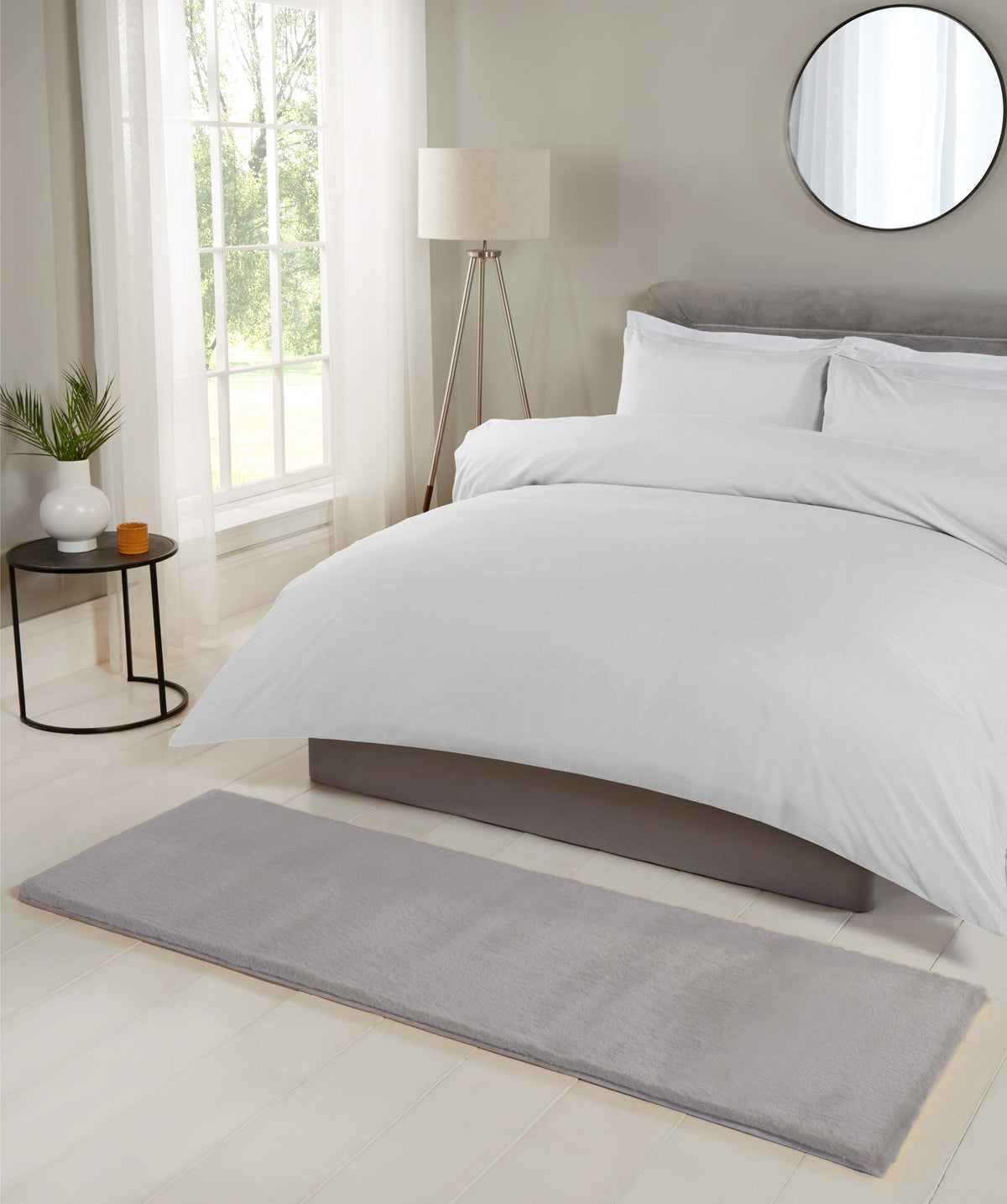 LUXE FAUX FUR RUG PLAIN SILVER